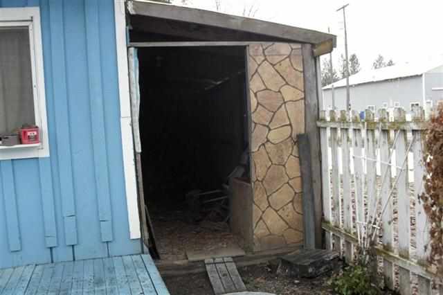 460 W 5th Ave - Photo 17