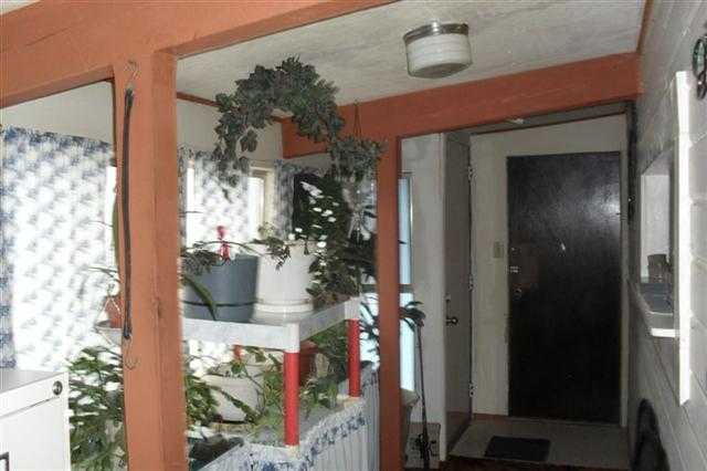 460 W 5th Ave - Photo 3