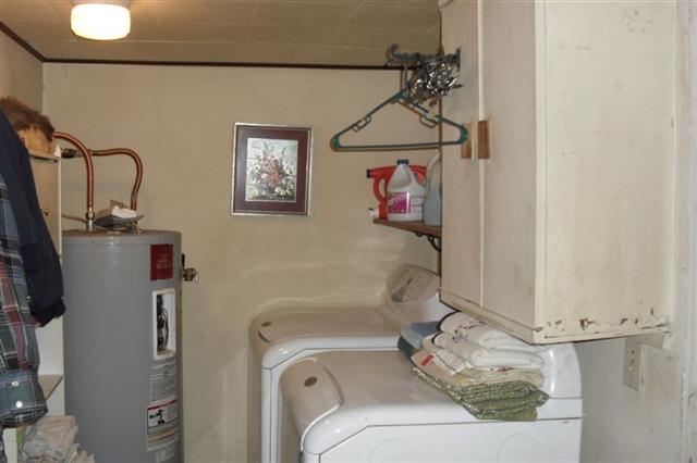 460 W 5th Ave - Photo 10