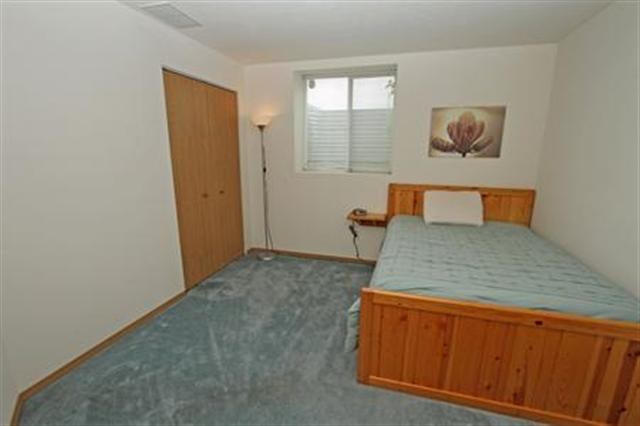 2901 E Grace Ave - Photo 11