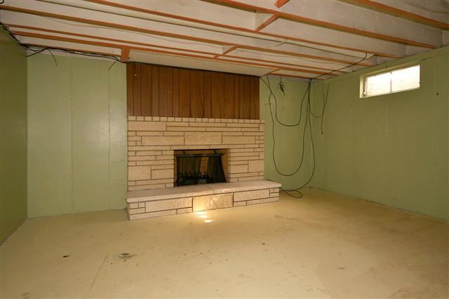 332 W Maxine Ave - Photo 12