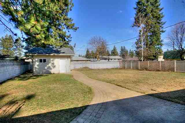 332 W Maxine Ave - Photo 17