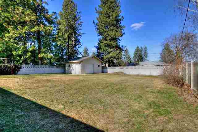 332 W Maxine Ave - Photo 18