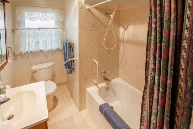 1128 W 10th Ave - Photo 12