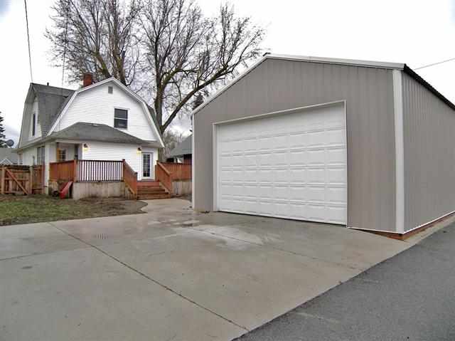 1914 W Montgomery Ave - Photo 19