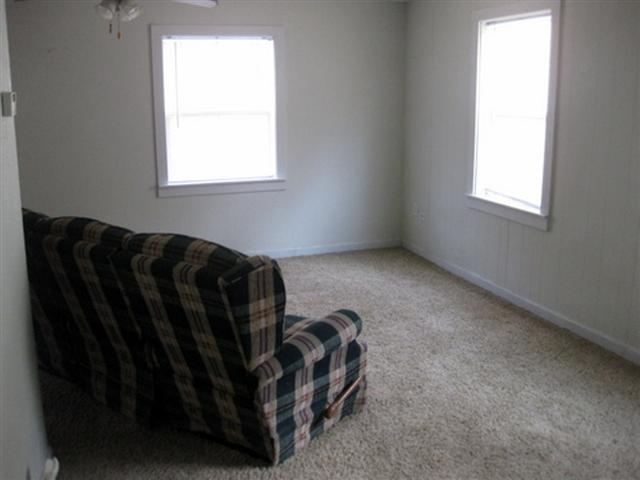 224 S Stanley St - Photo 9