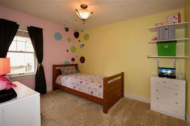 1121 E 32nd Ave - Photo 11