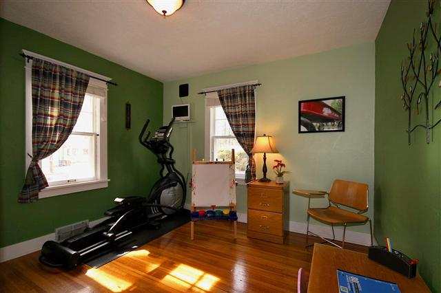 1121 E 32nd Ave - Photo 12
