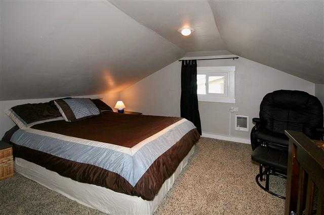 1121 E 32nd Ave - Photo 14