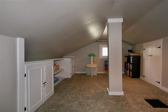 1121 E 32nd Ave - Photo 15