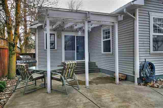 1121 E 32nd Ave - Photo 16