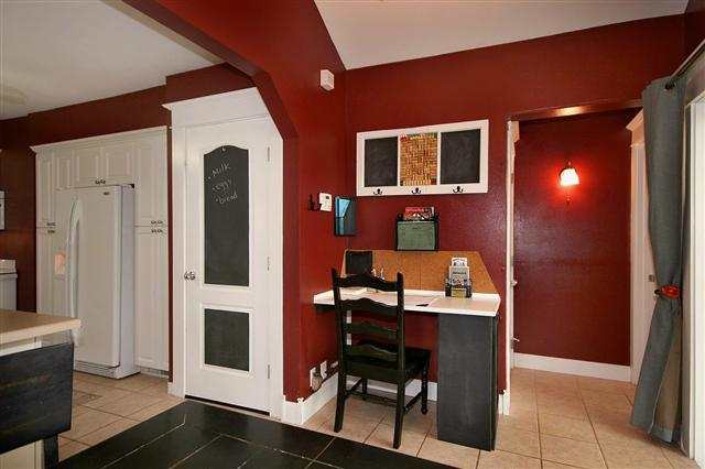 1121 E 32nd Ave - Photo 8