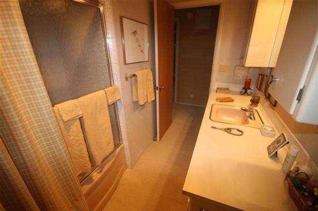 111 W 39th Ave - Photo 15