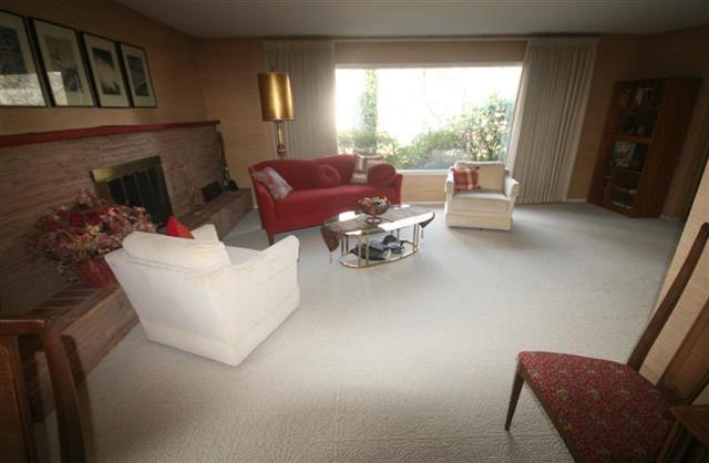 111 W 39th Ave - Photo 5