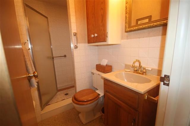111 W 39th Ave - Photo 8