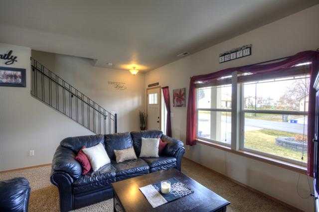 5205 N Avalon Rd. - Photo 2