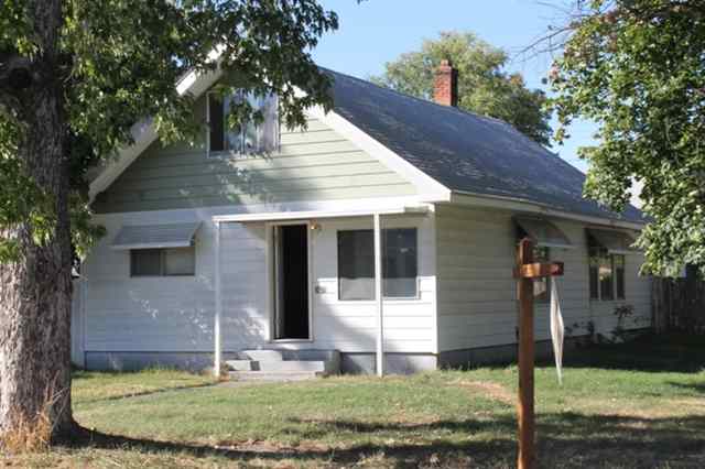 2627 E Hoffman - Photo 1