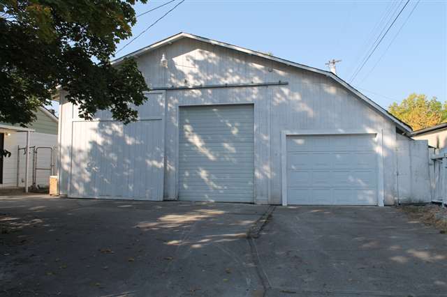 2627 E Hoffman - Photo 9