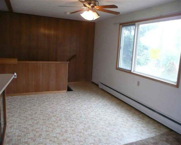 404 W 3rd St - Photo 6
