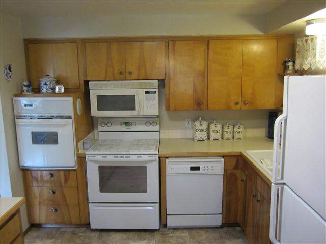 1117 E 34th - Photo 4