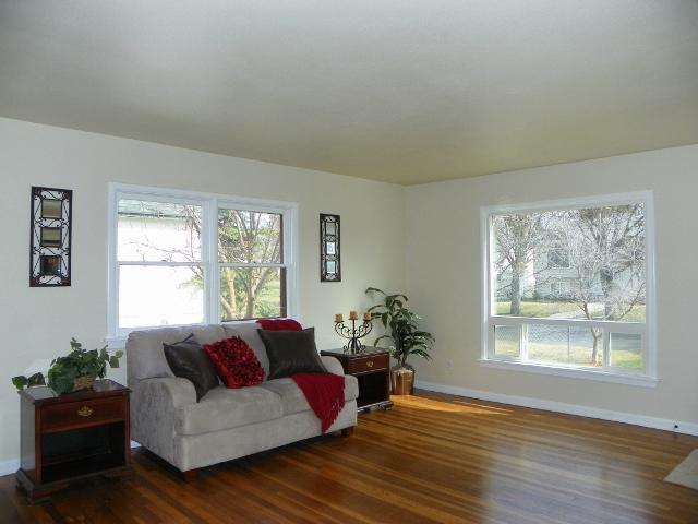 4011 N Cedar - Photo 3