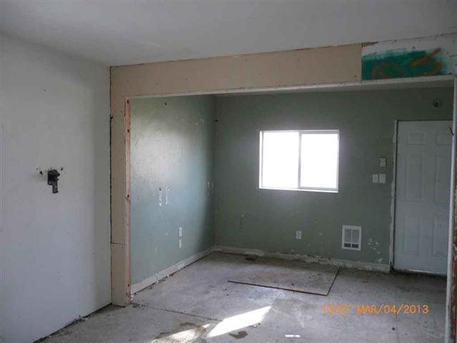 1103 E Rich Ave - Photo 4