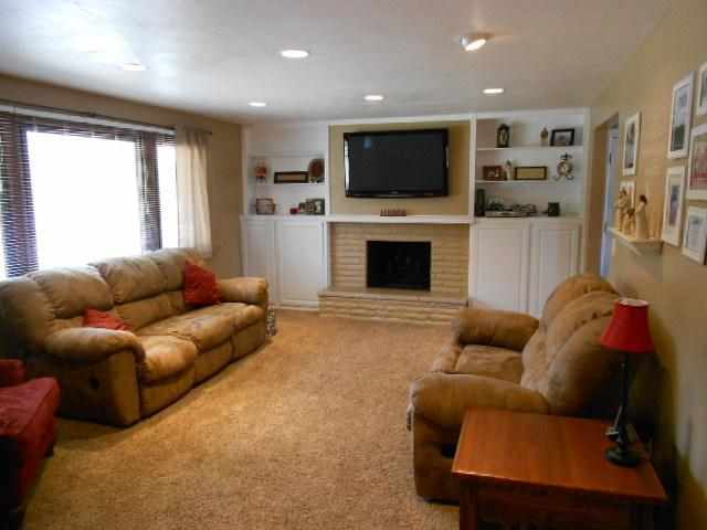 3927 W Indian Trail Rd - Photo 5