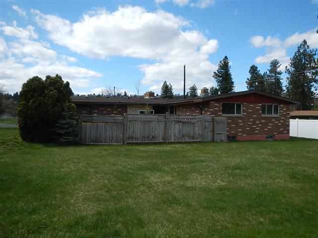 7520 N Stevens St - Photo 3