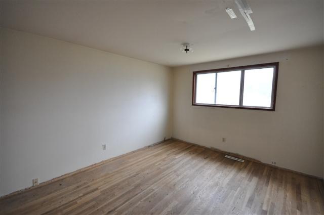 7520 N Stevens St - Photo 9
