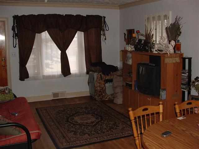 14210 E Valleyway Ave - Photo 3