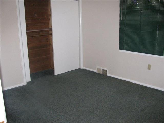 132 S Crestview Dr - Photo 8