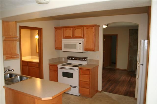 8204 E Jackson - Photo 5