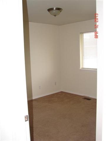 17409 E Knox Ave - Photo 7