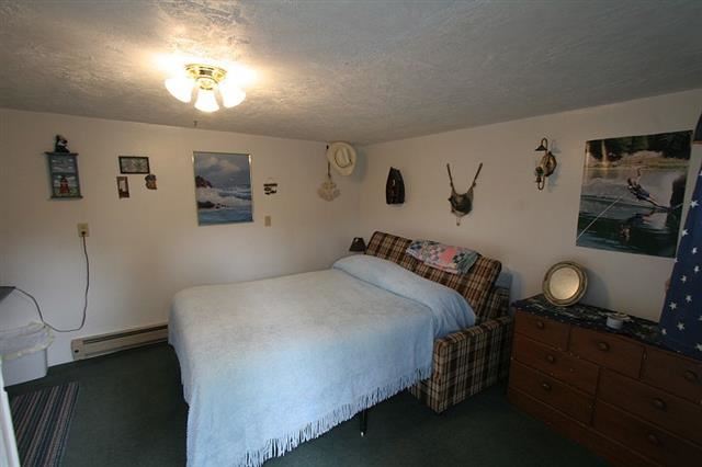 172 Hazel St - Photo 12