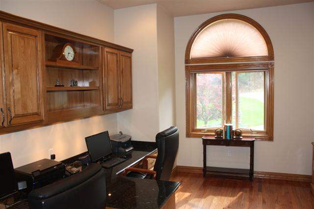 709 N King James Ln - Photo 14