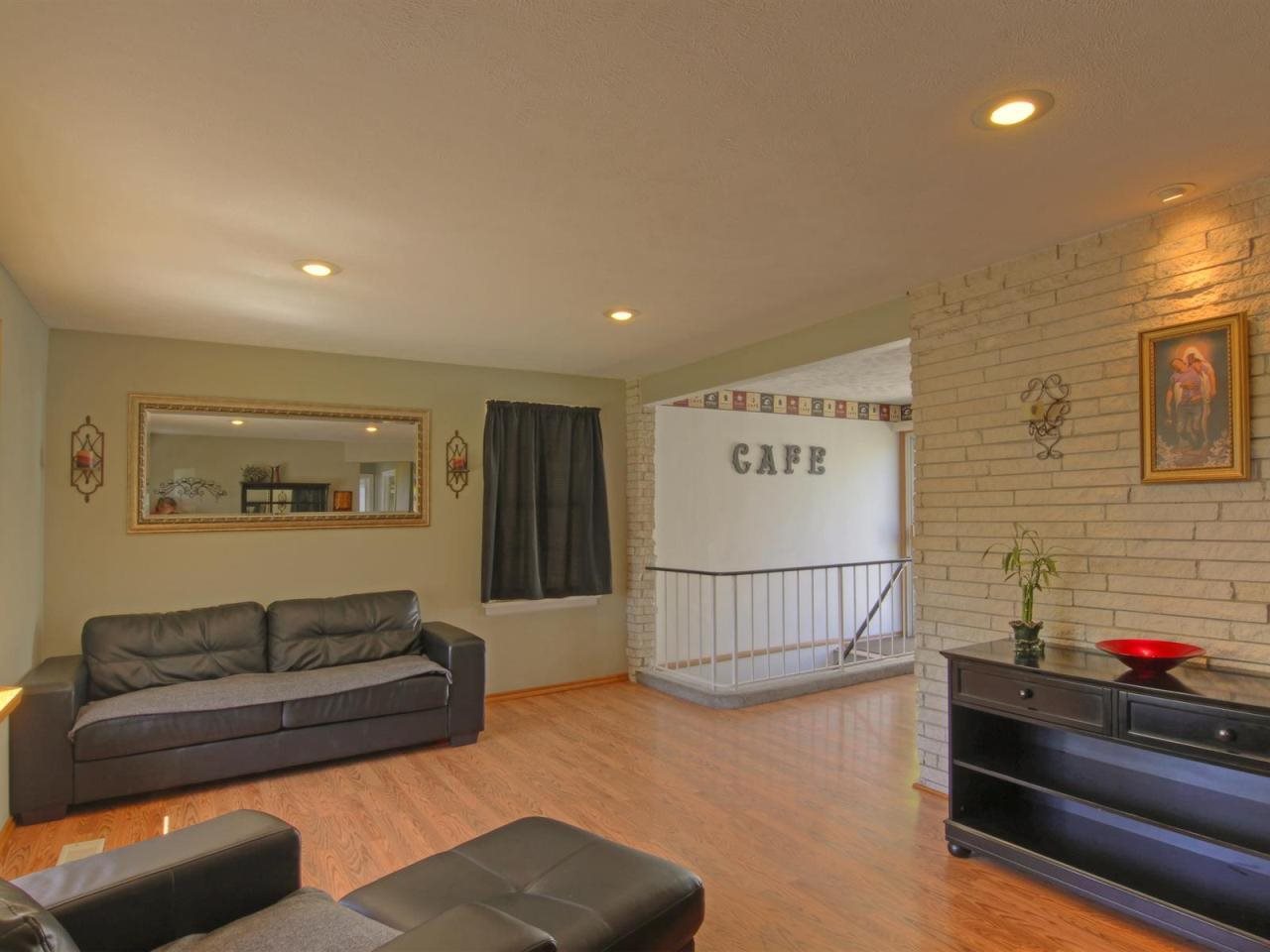 4302 W Winston Drive - Photo 2