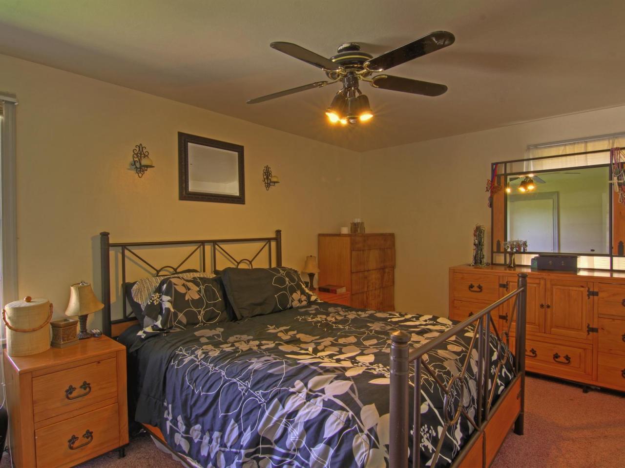 4302 W Winston Drive - Photo 4