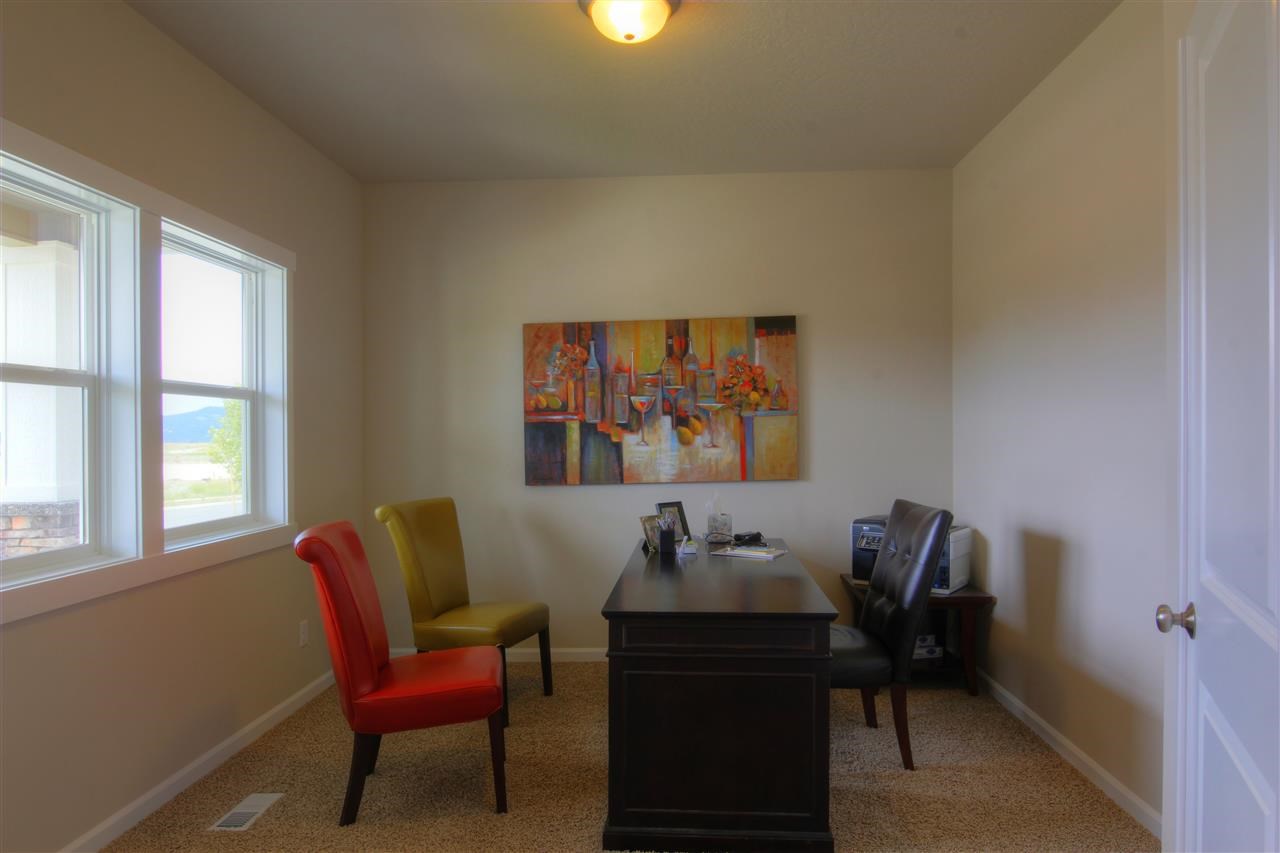 2020 N Winrock St - Photo 3