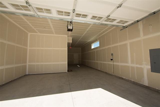 2020 N Winrock St - Photo 10