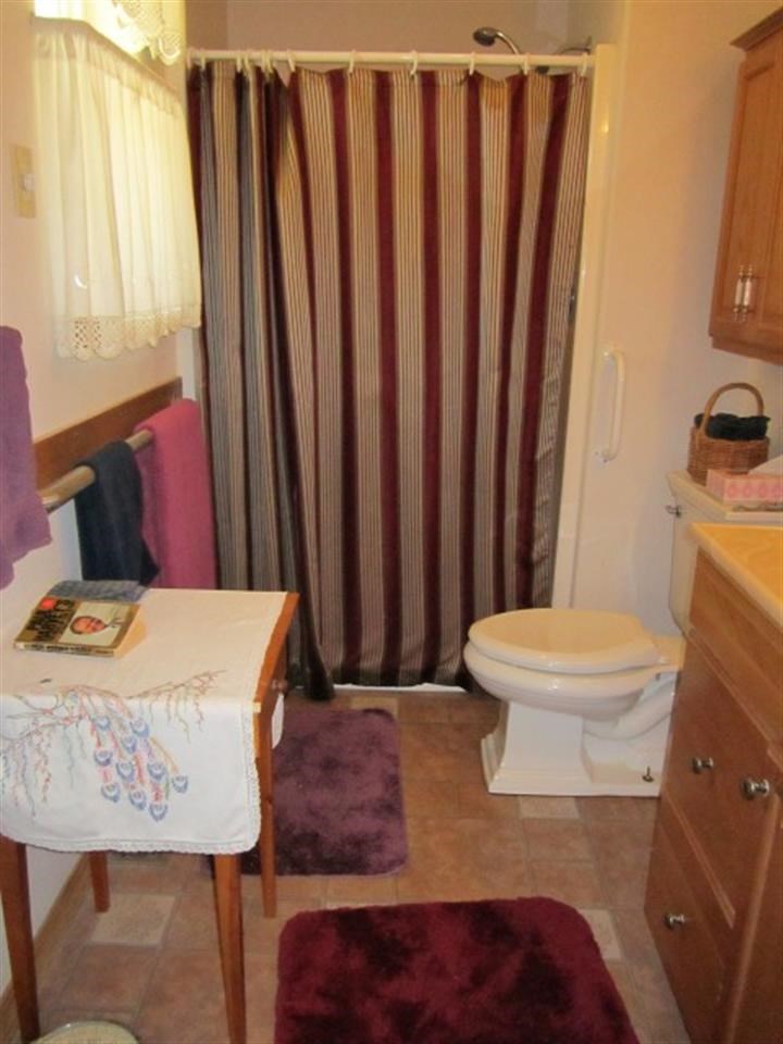 920 E Stutler Rd - Photo 13
