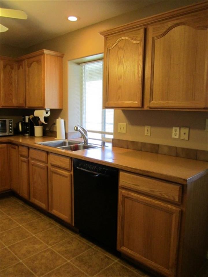 920 E Stutler Rd - Photo 14