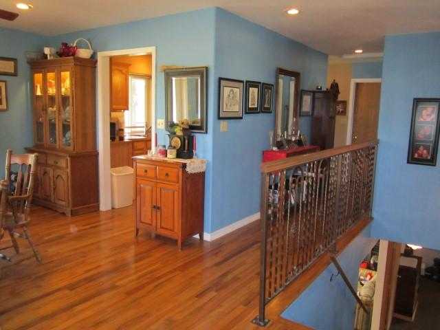 920 E Stutler Rd - Photo 4
