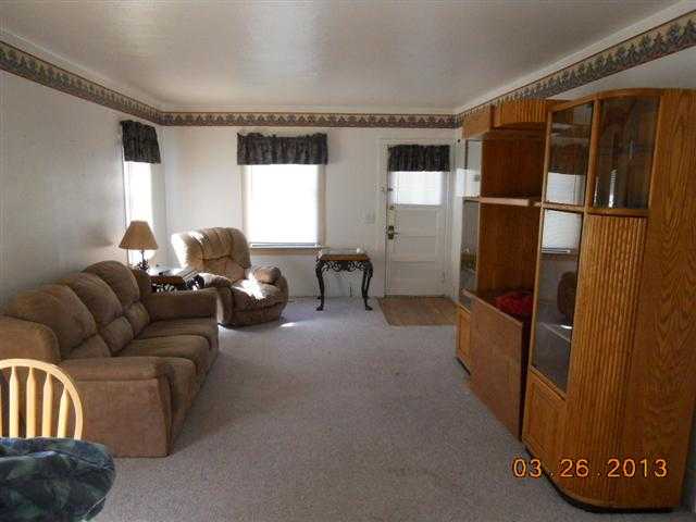 415 S Elm St - Photo 5