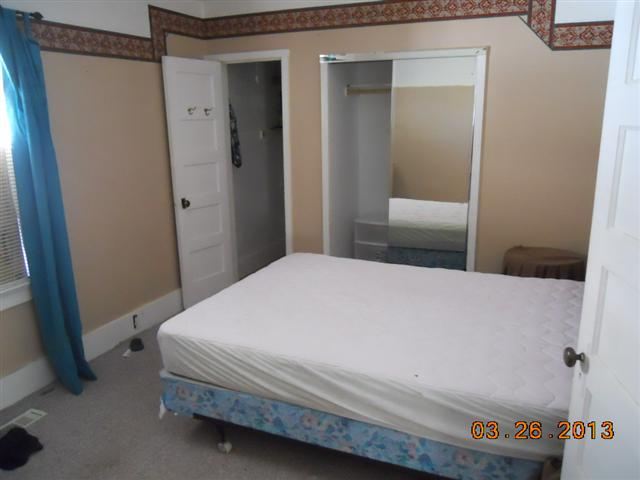 415 S Elm St - Photo 7