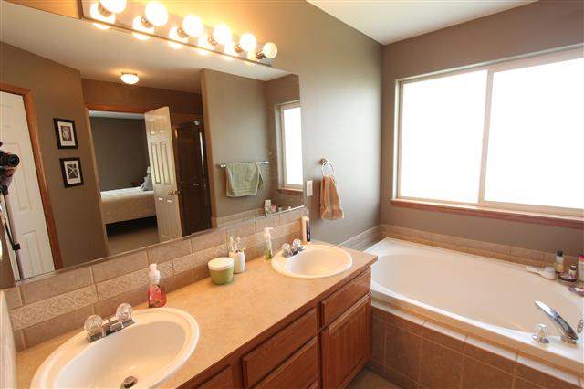 6239 Gunnar Ct - Photo 9