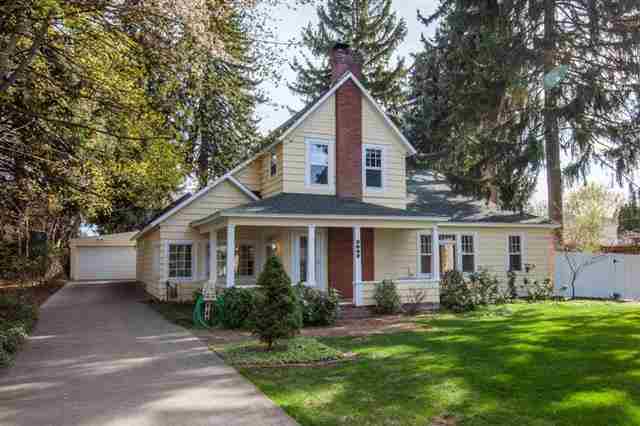 2652 E 35TH