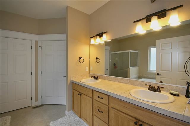 824 E Lakeview Ln - Photo 12