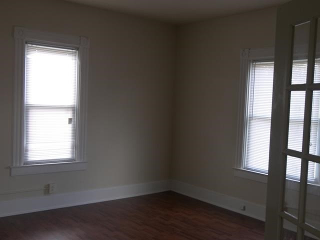 309 W 5th St - Photo 5