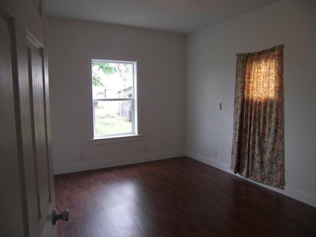 309 W 5th St - Photo 8