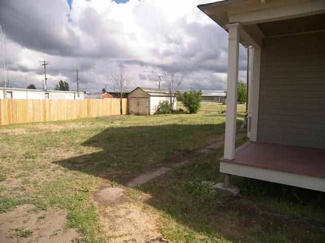 309 W 5th St - Photo 10